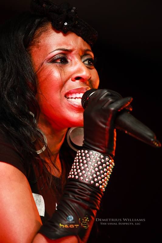 A Fuzz Band vocalist performing.